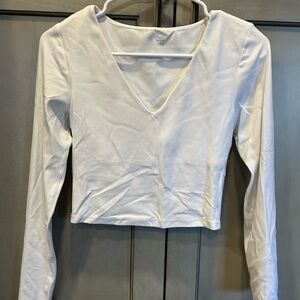 Offline by Aerie cropped white v-neck
